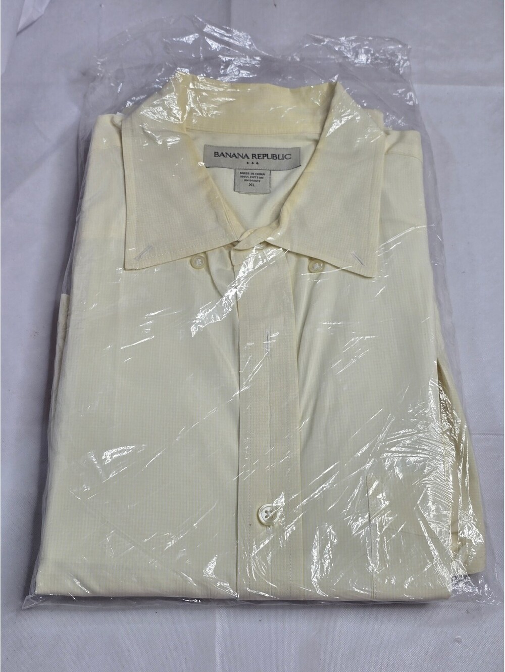 Banana Republic Men's XL Cream Cotton Dress Shirt (Long-Sleeve)